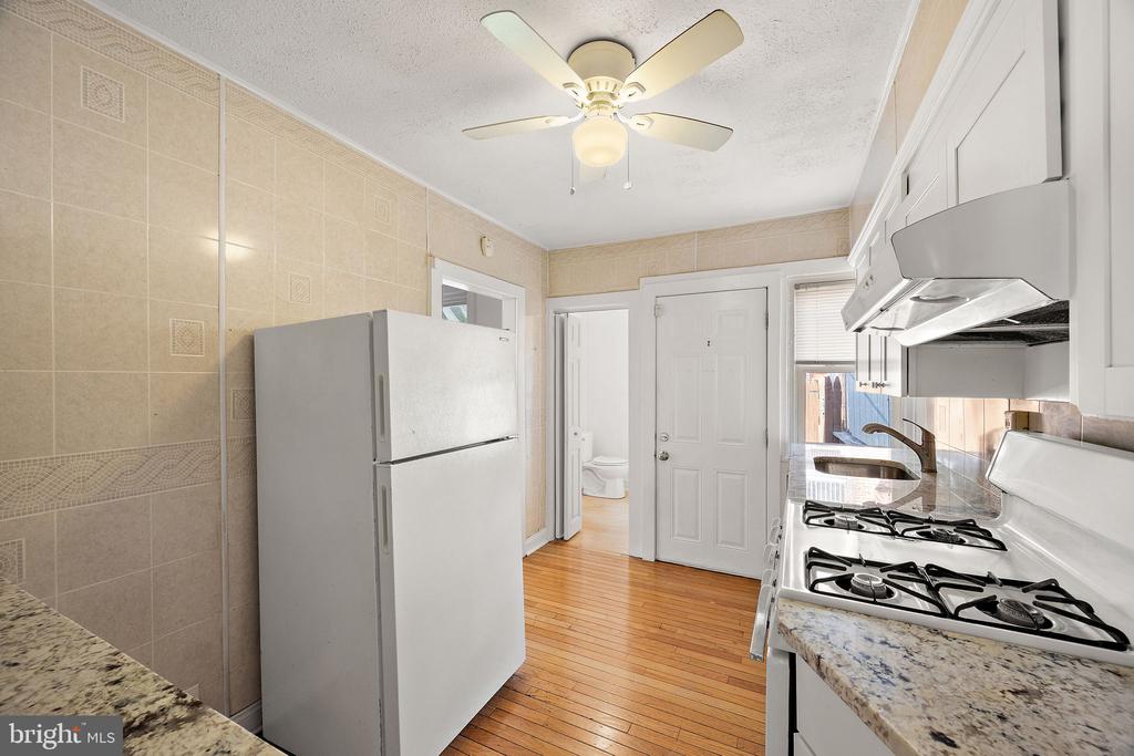 1805 W 8TH STREET