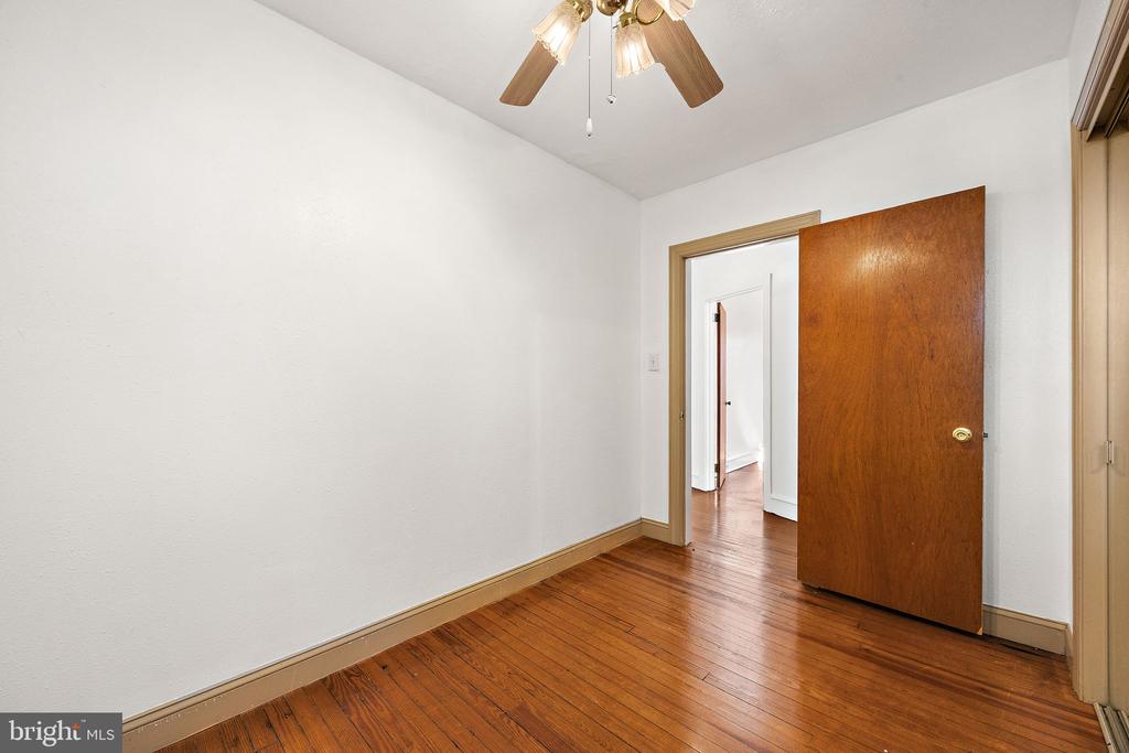 1805 W 8TH STREET