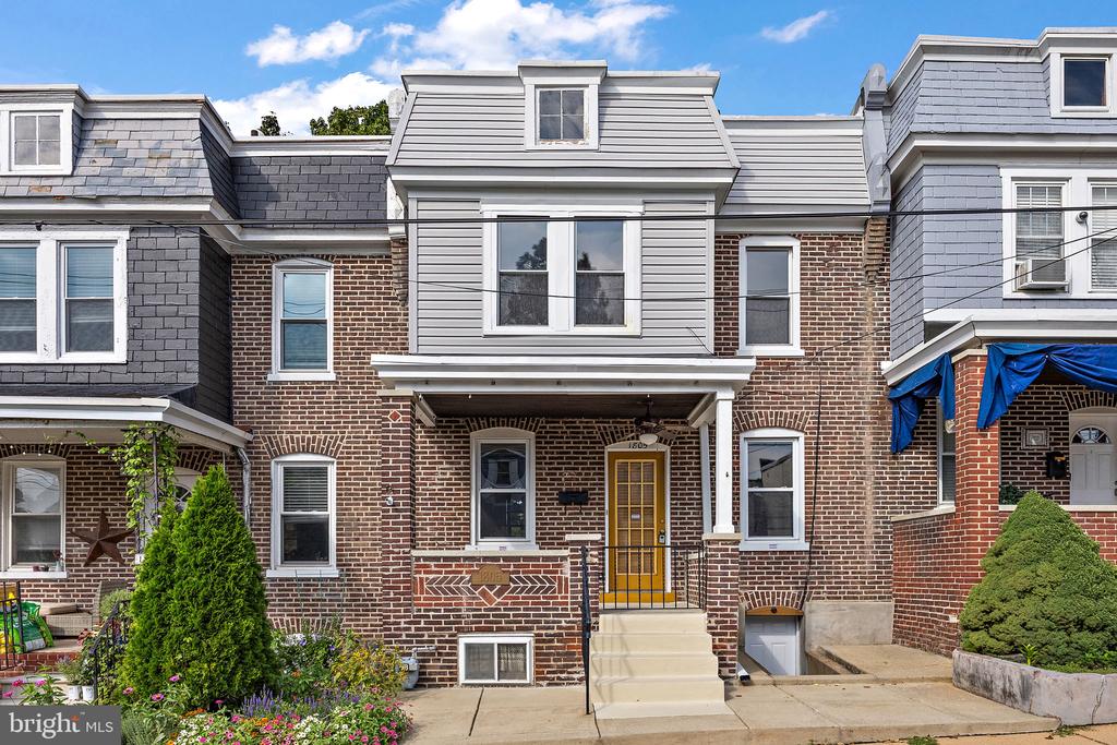 1805 W 8TH STREET