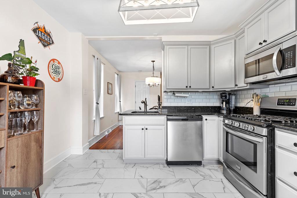 1718 13TH STREET