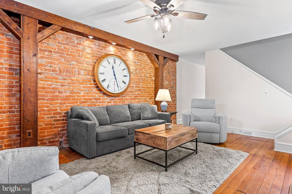 1718 13TH STREET