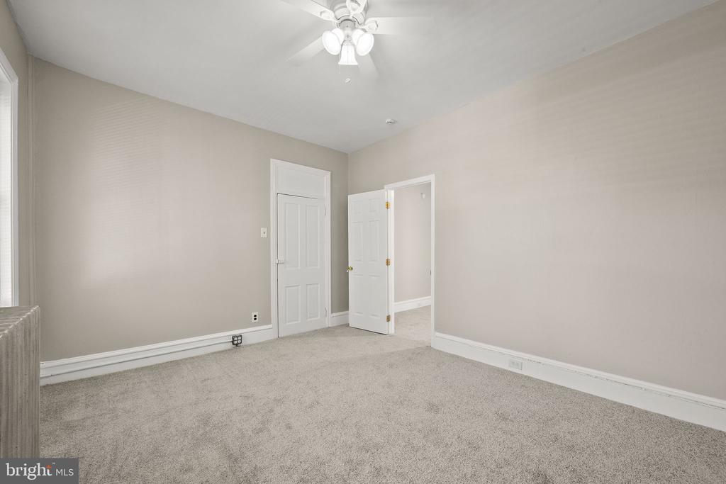 2000 DELAWARE AVENUE Unit: UNIT 3