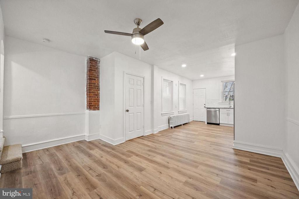 1715 8TH STREET