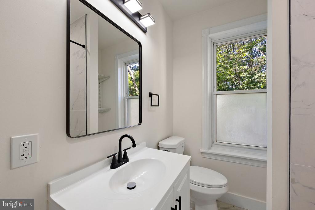 118 W 13TH STREET