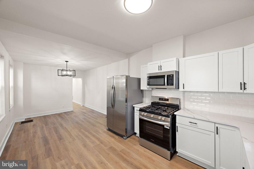 118 W 13TH STREET