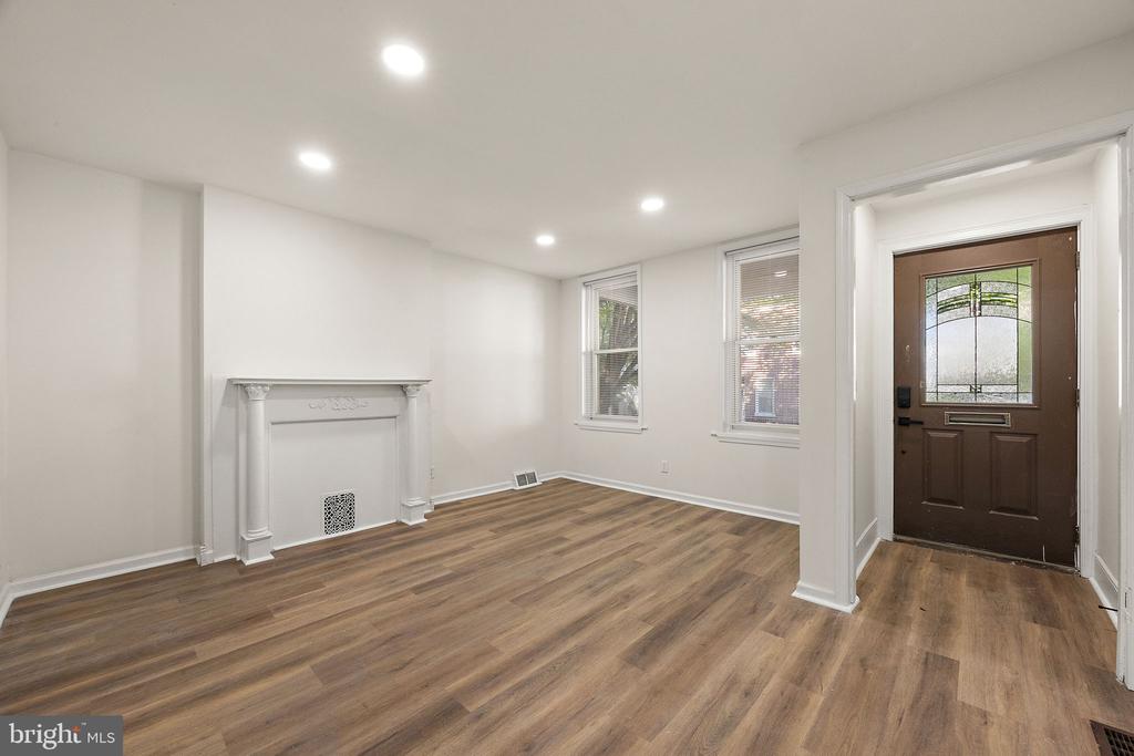 118 W 13TH STREET