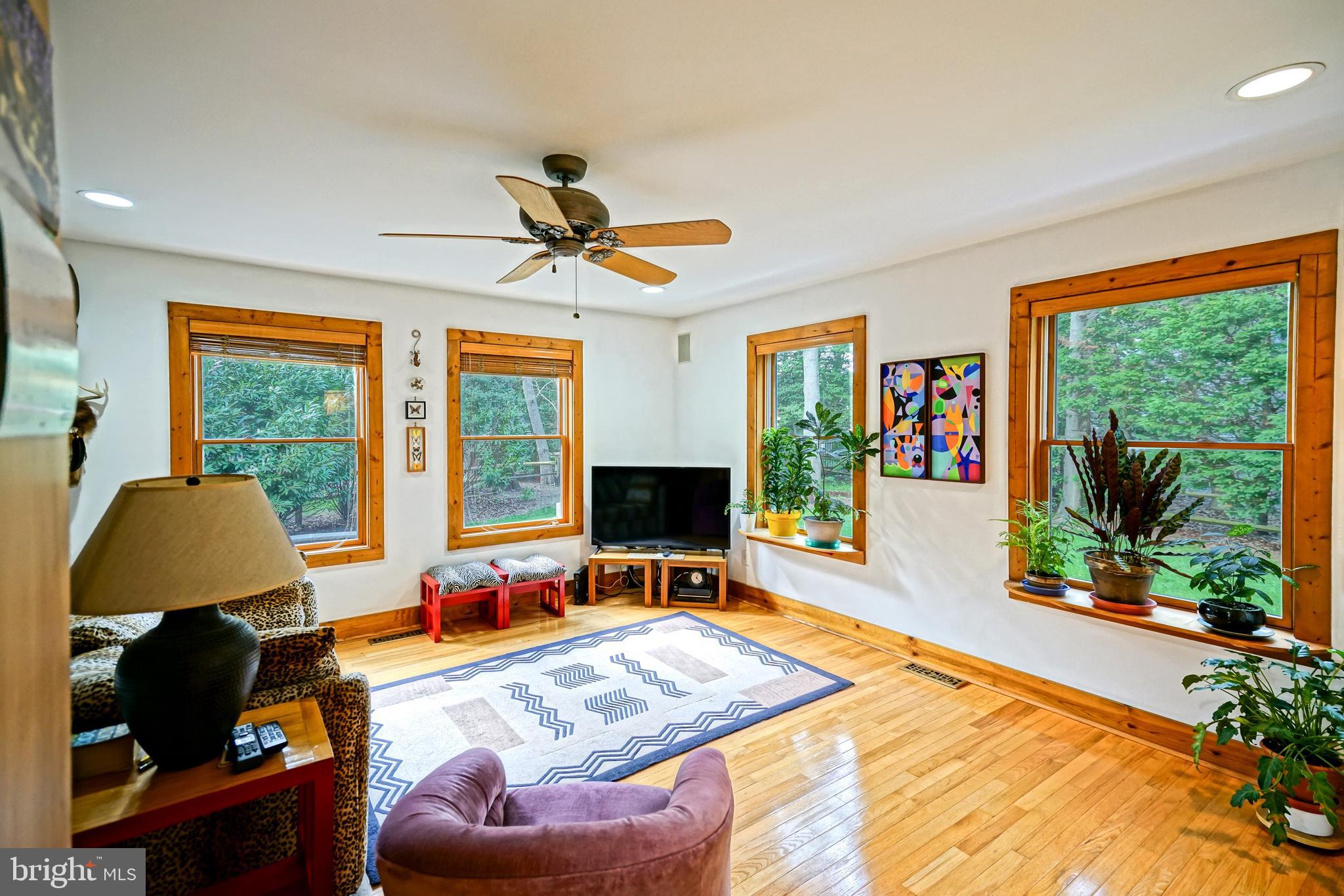 109 Hornbill Ct