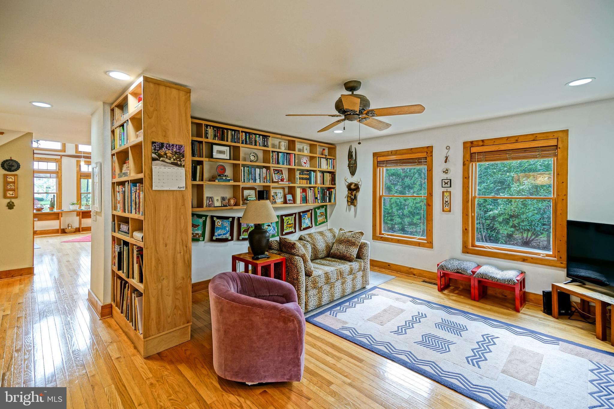 109 Hornbill Ct