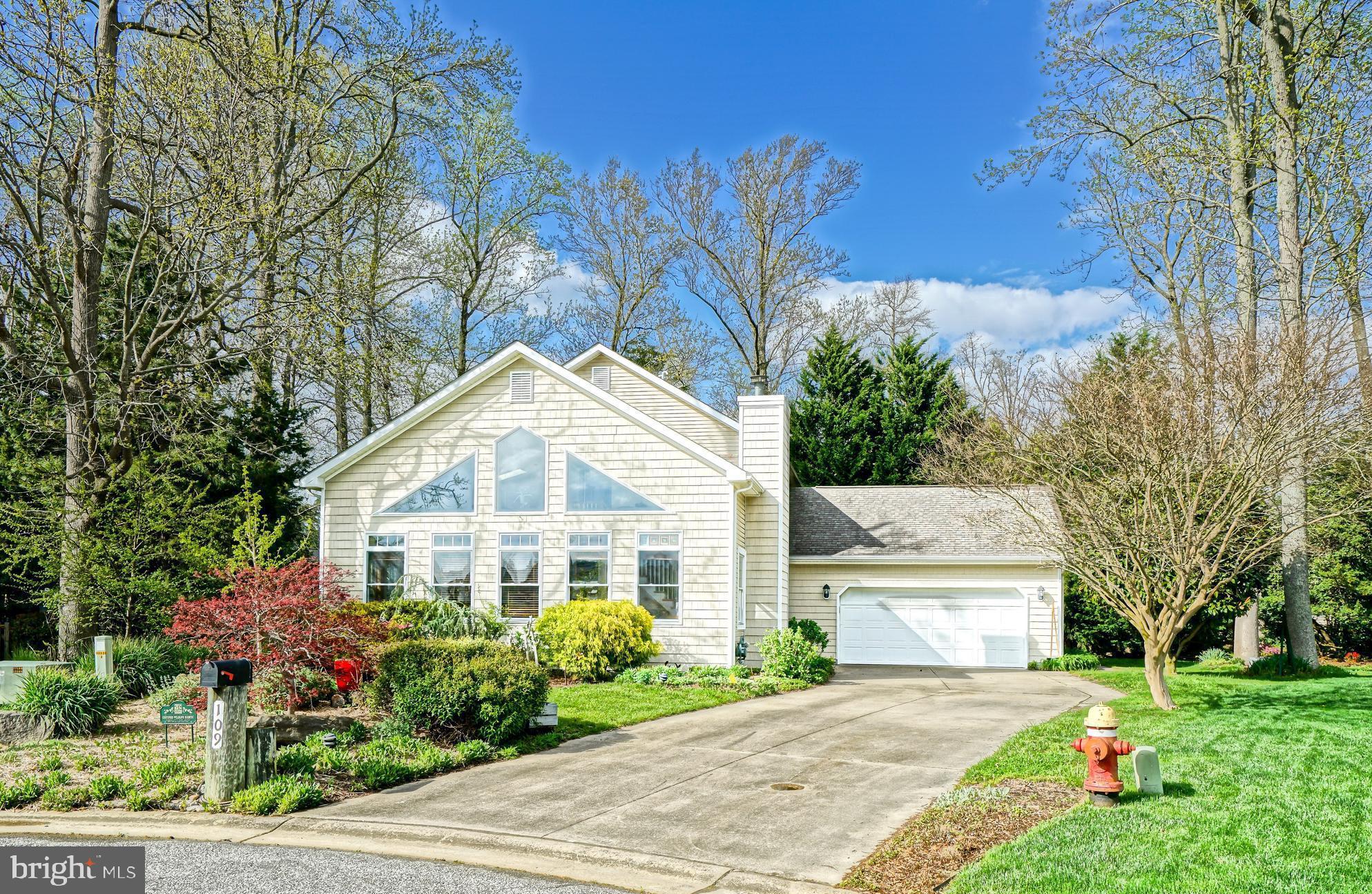 109 Hornbill Ct
