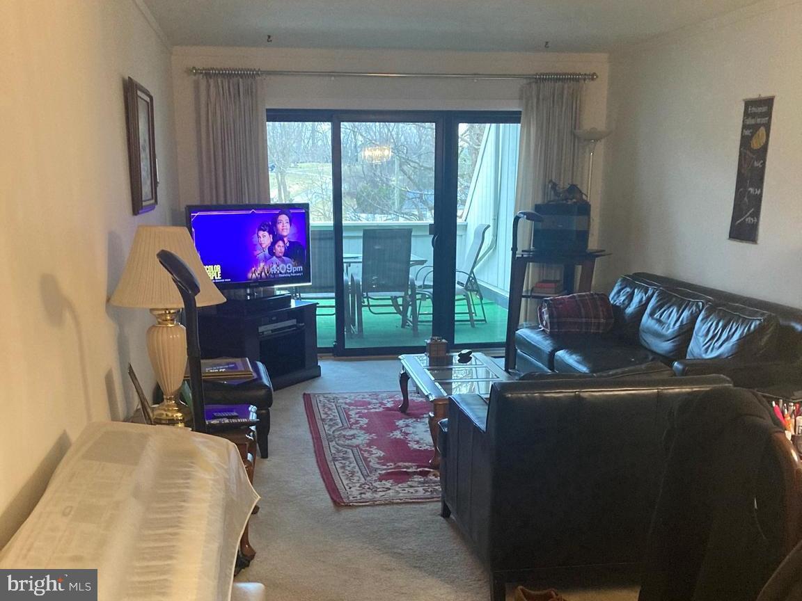 679 Summit House