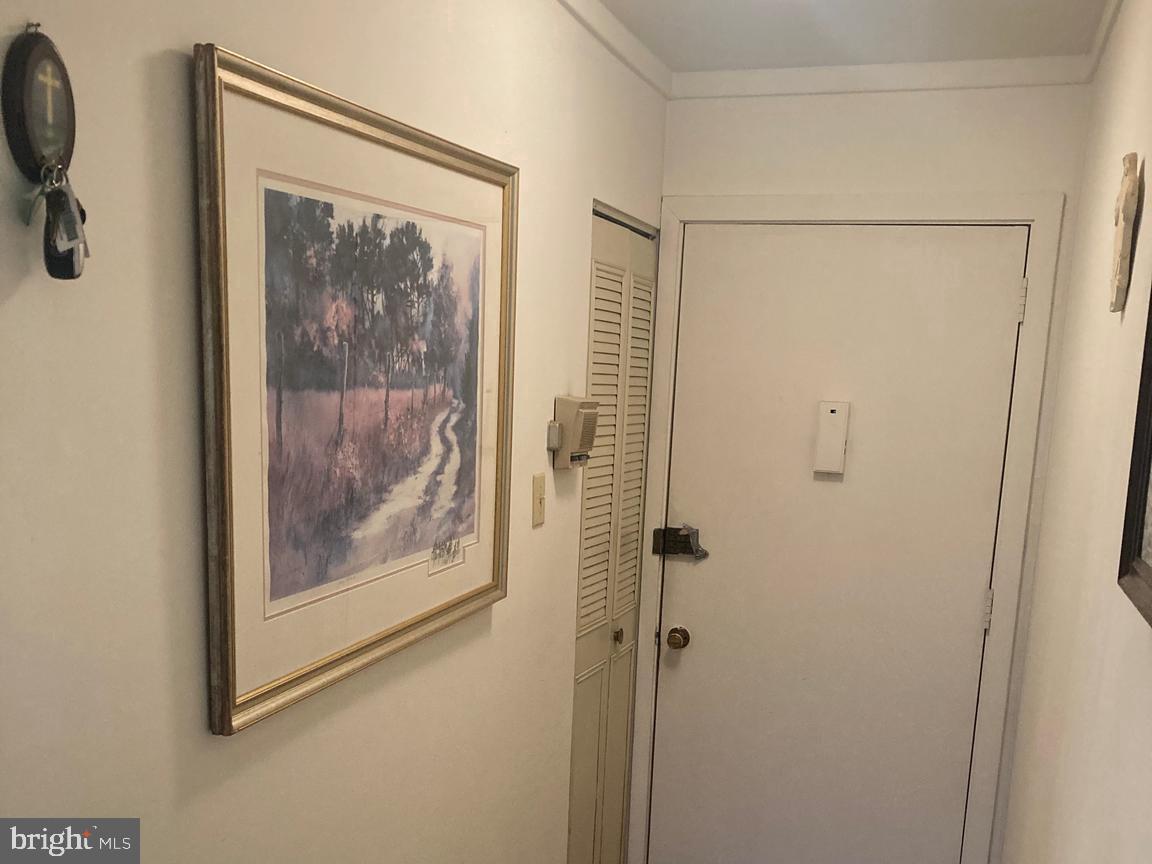679 Summit House