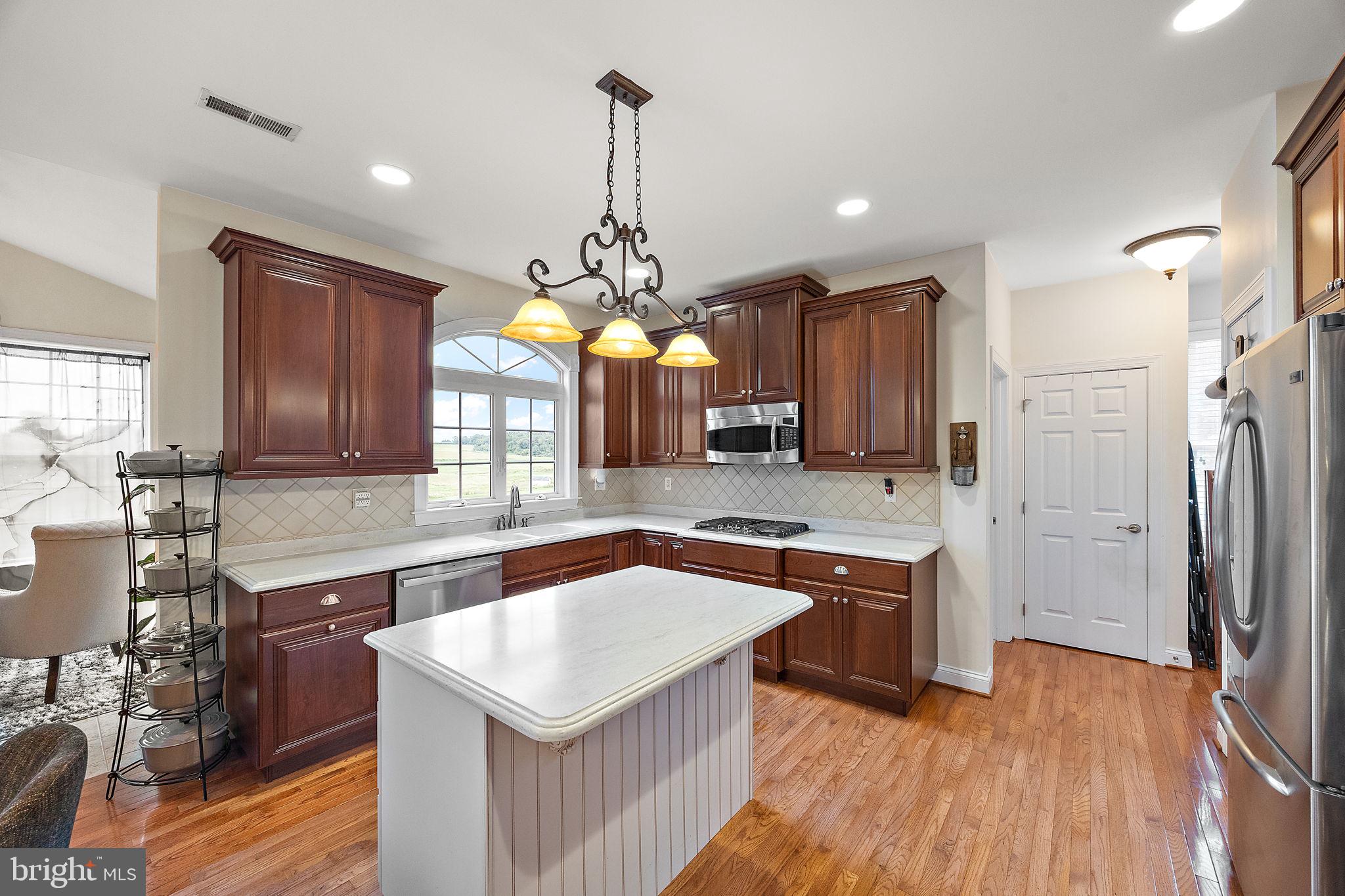 345 Austin Dr