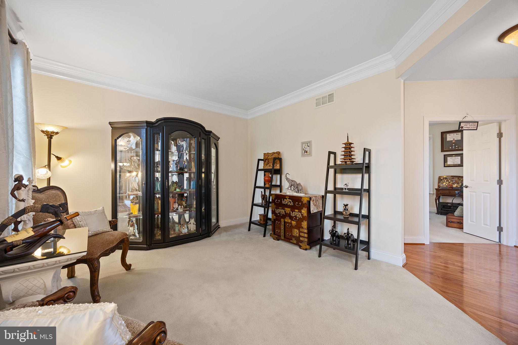 345 Austin Dr