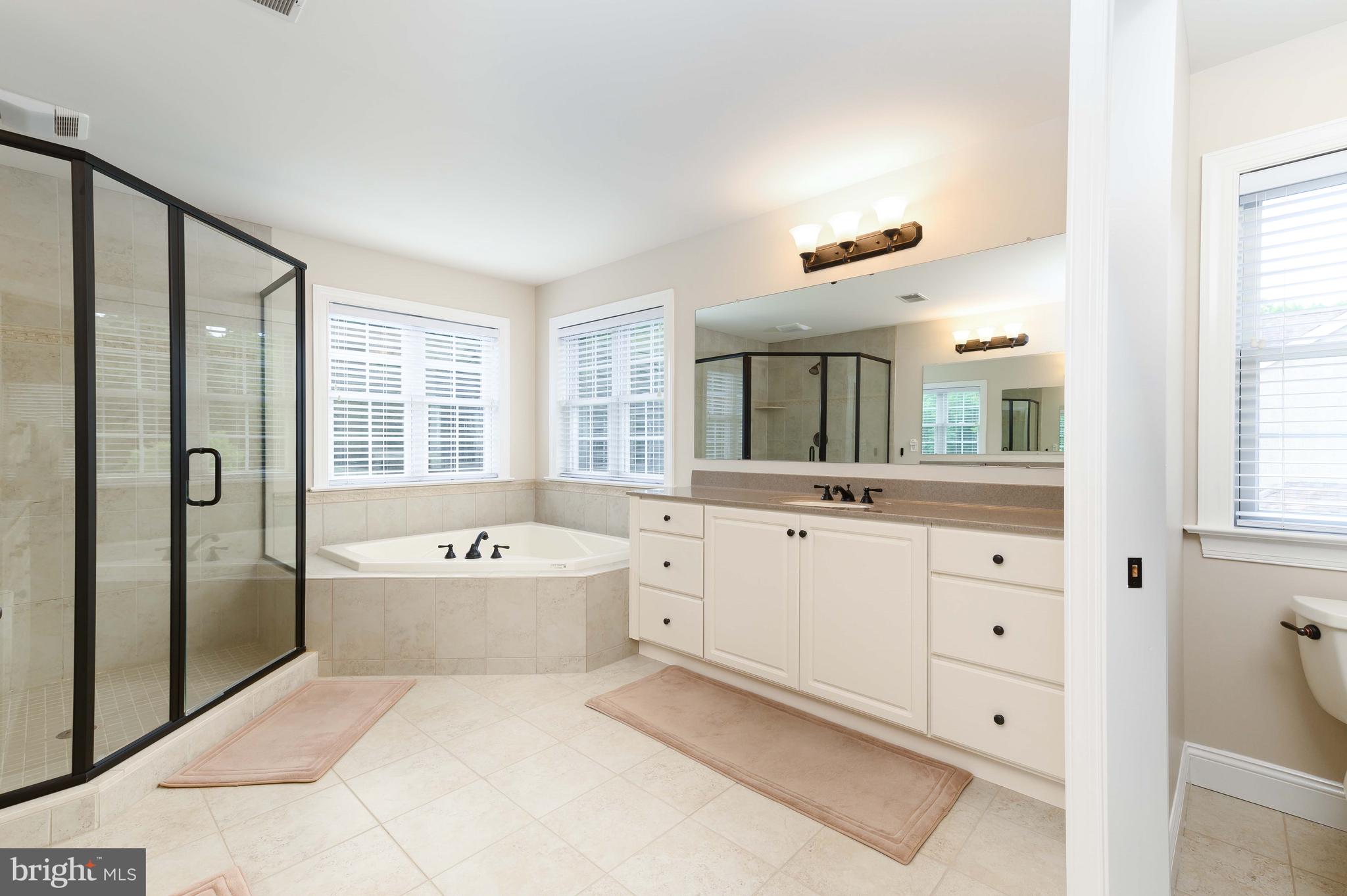 128 Harrogate Dr