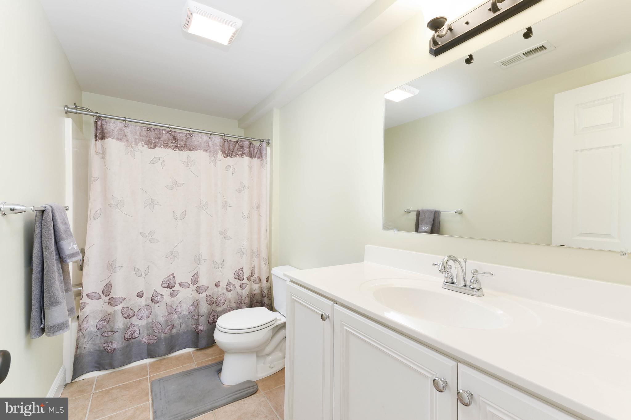 128 Harrogate Dr