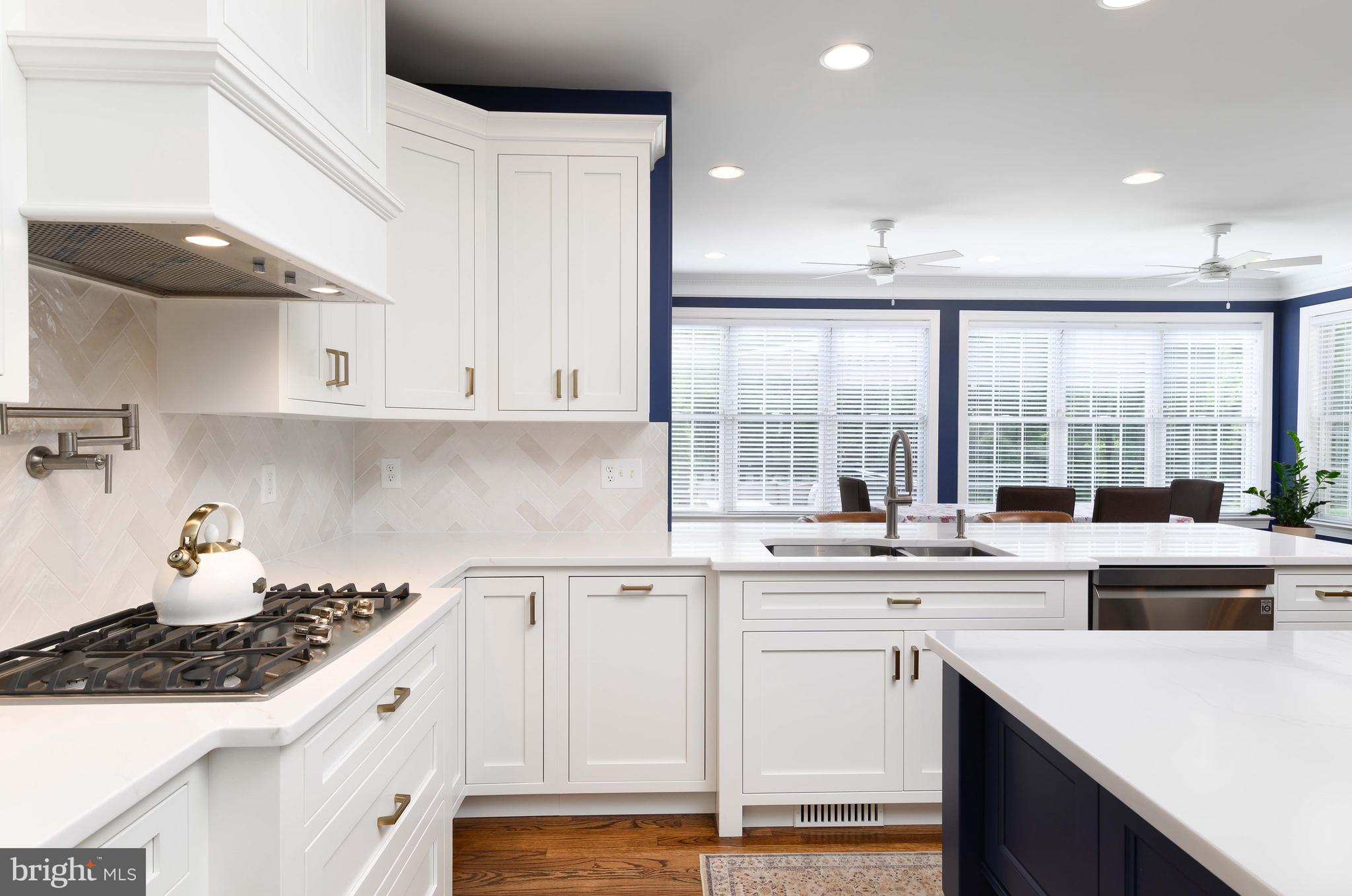 128 Harrogate Dr
