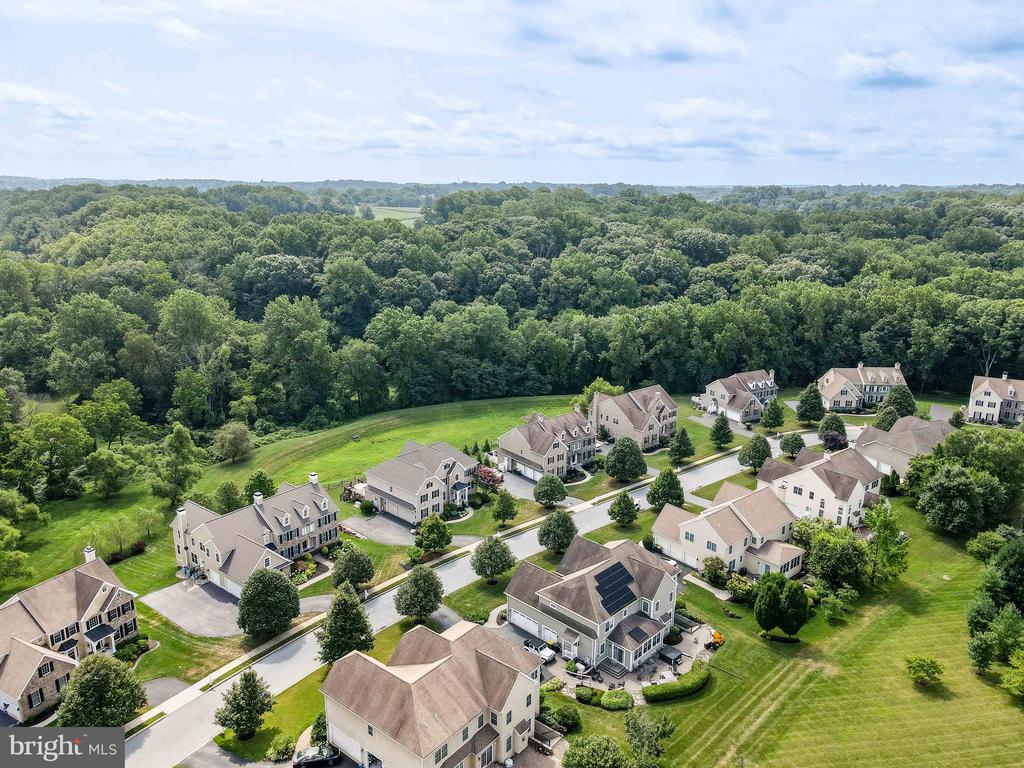 128 Harrogate Dr