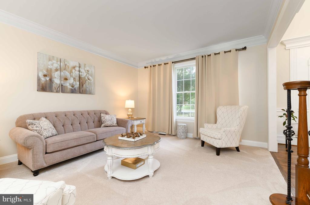 128 Harrogate Dr