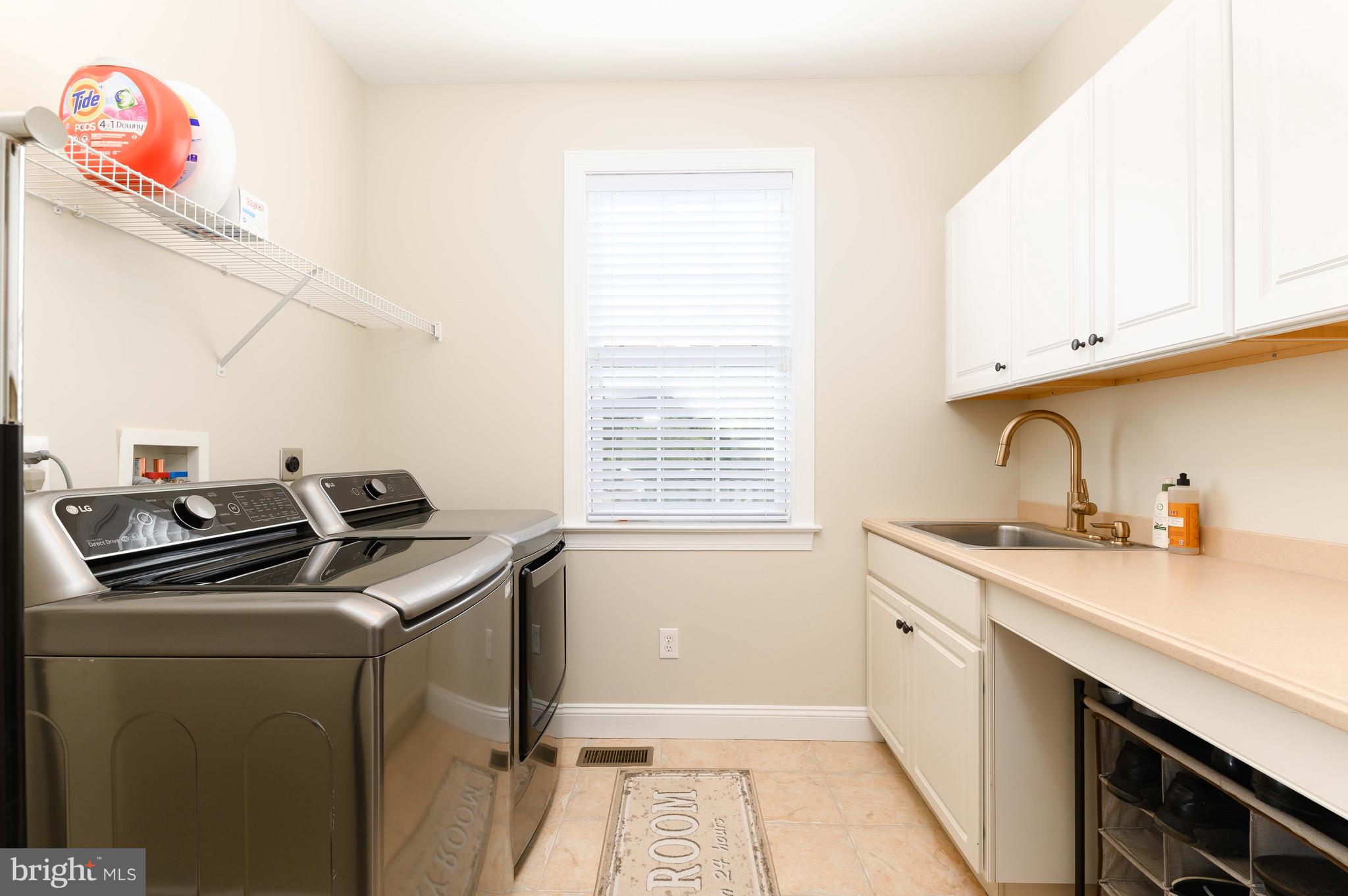 128 Harrogate Dr
