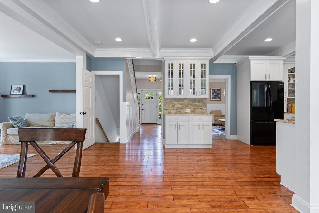 127 Davenport Rd