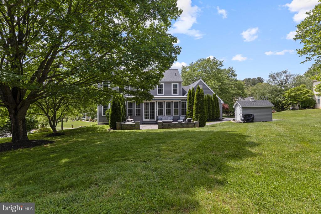 127 Davenport Rd