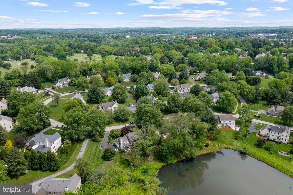 127 Davenport Rd