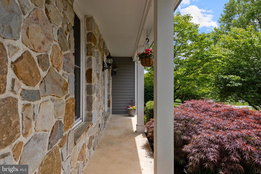127 Davenport Rd