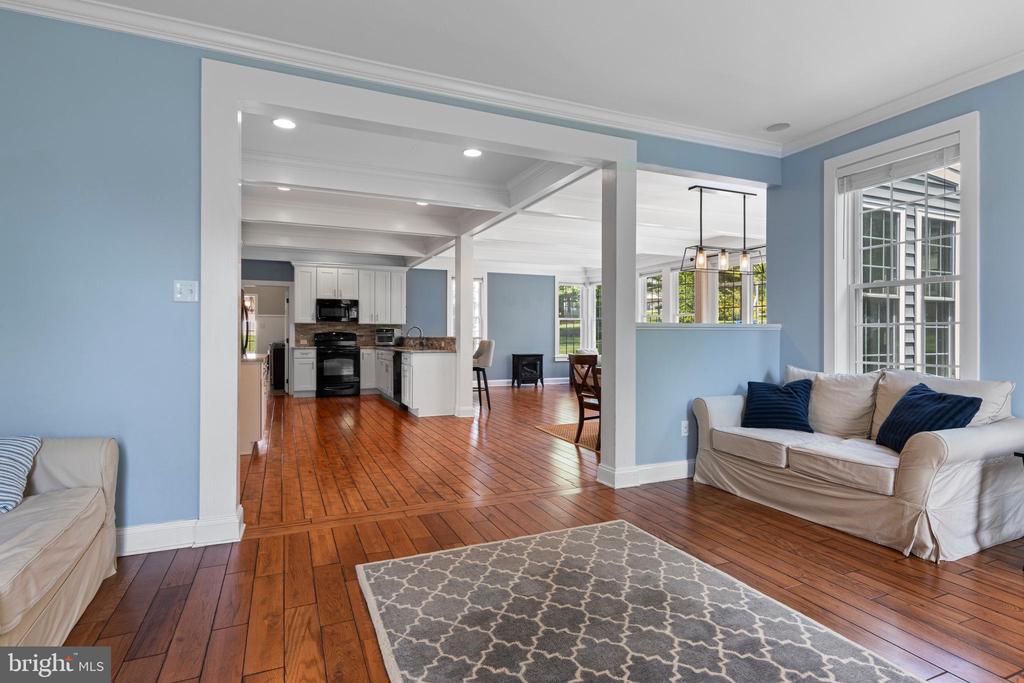 127 Davenport Rd