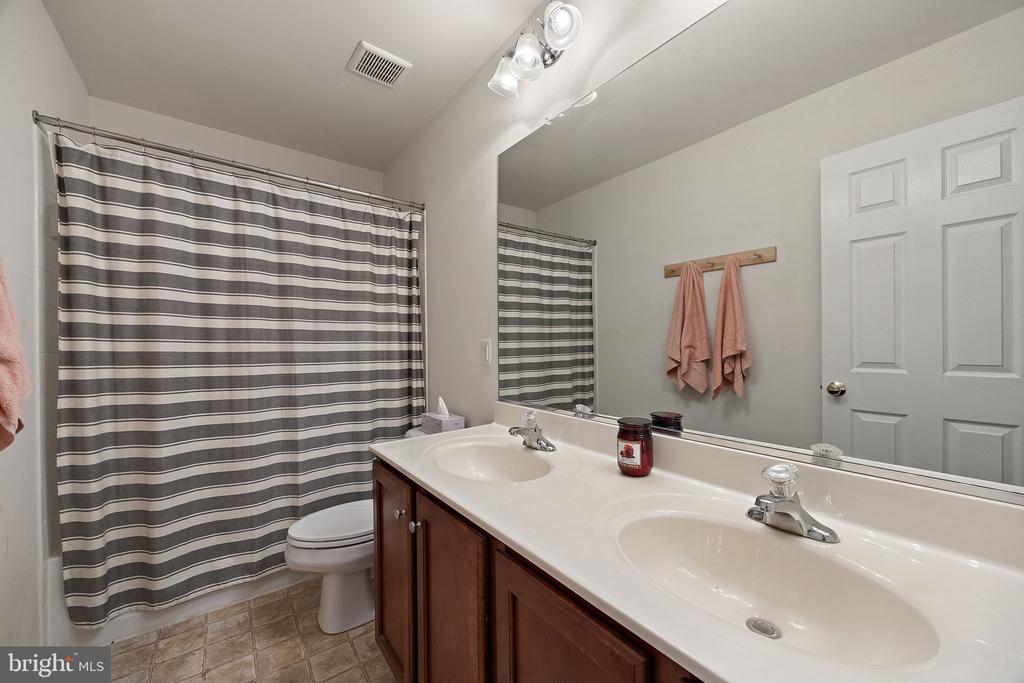 184 Penns Manor Dr