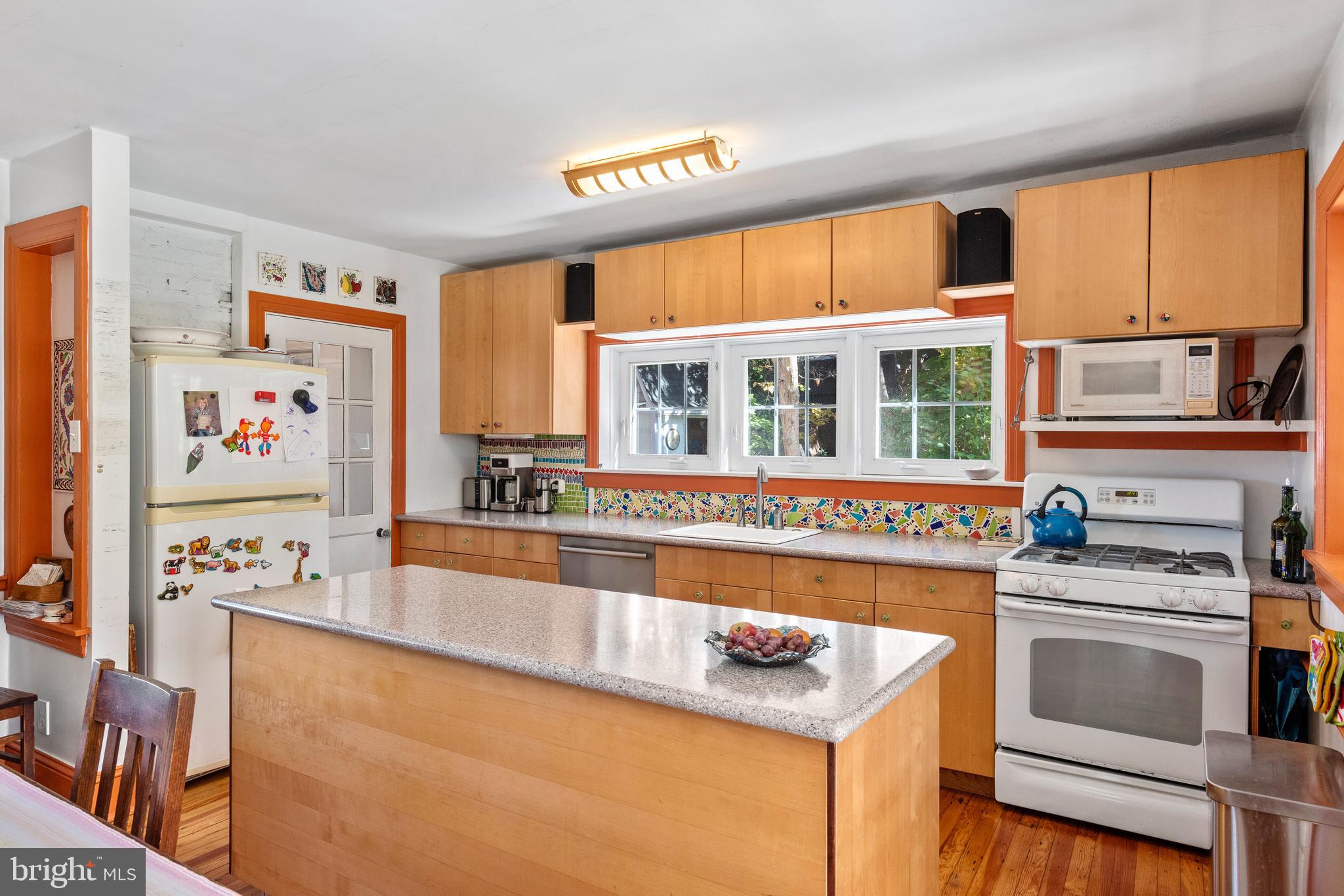417 S Edgmont