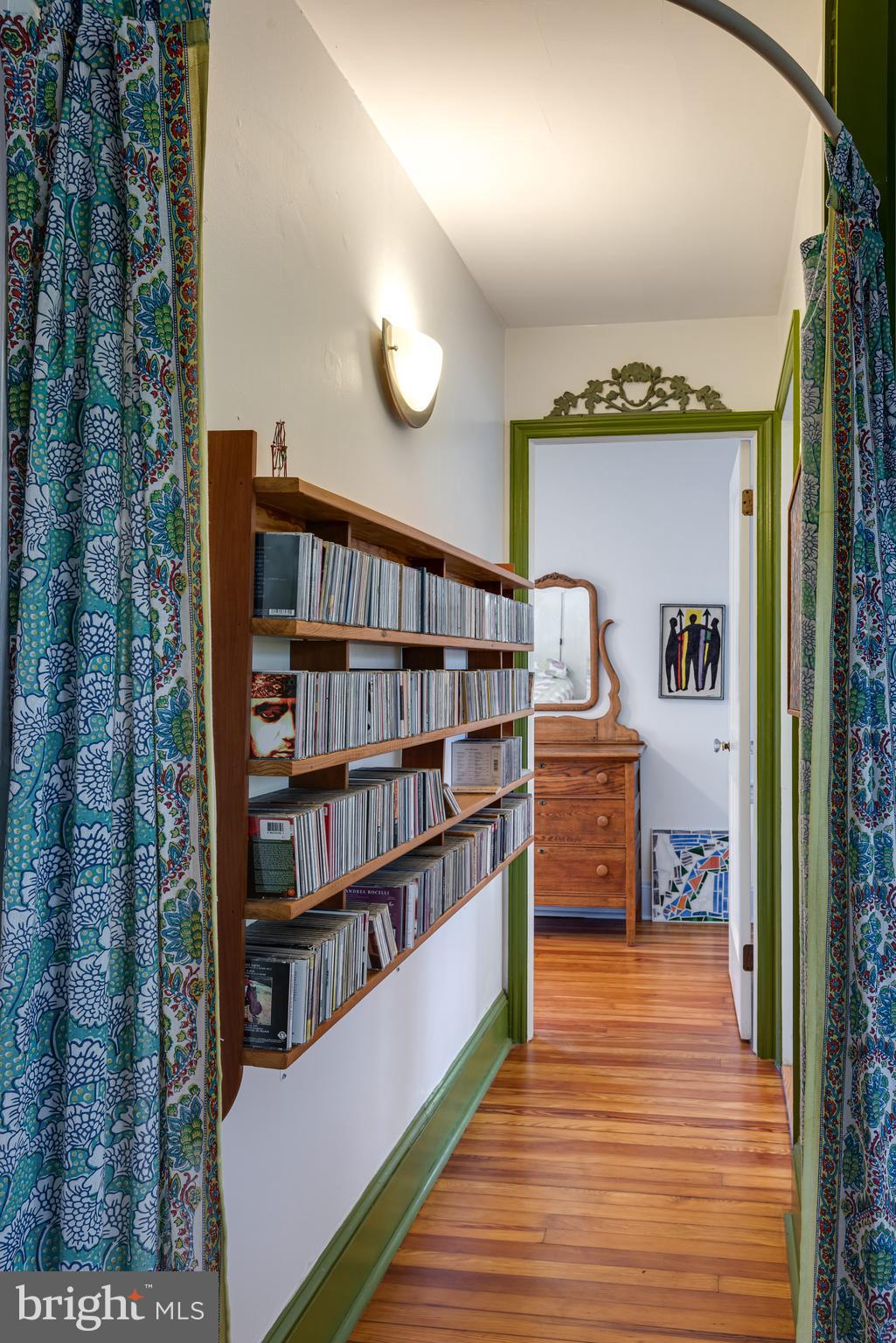 417 S Edgmont