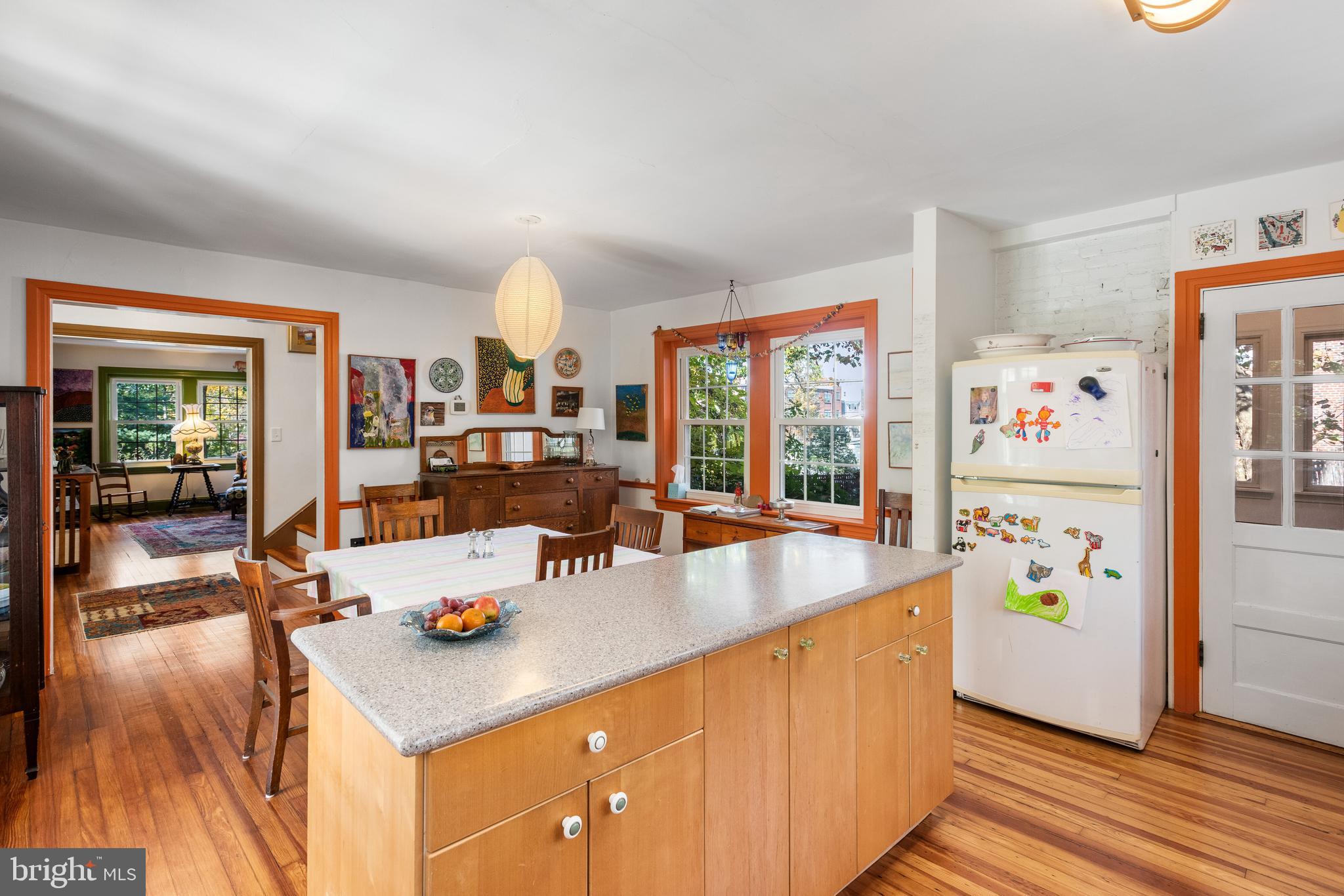 417 S Edgmont