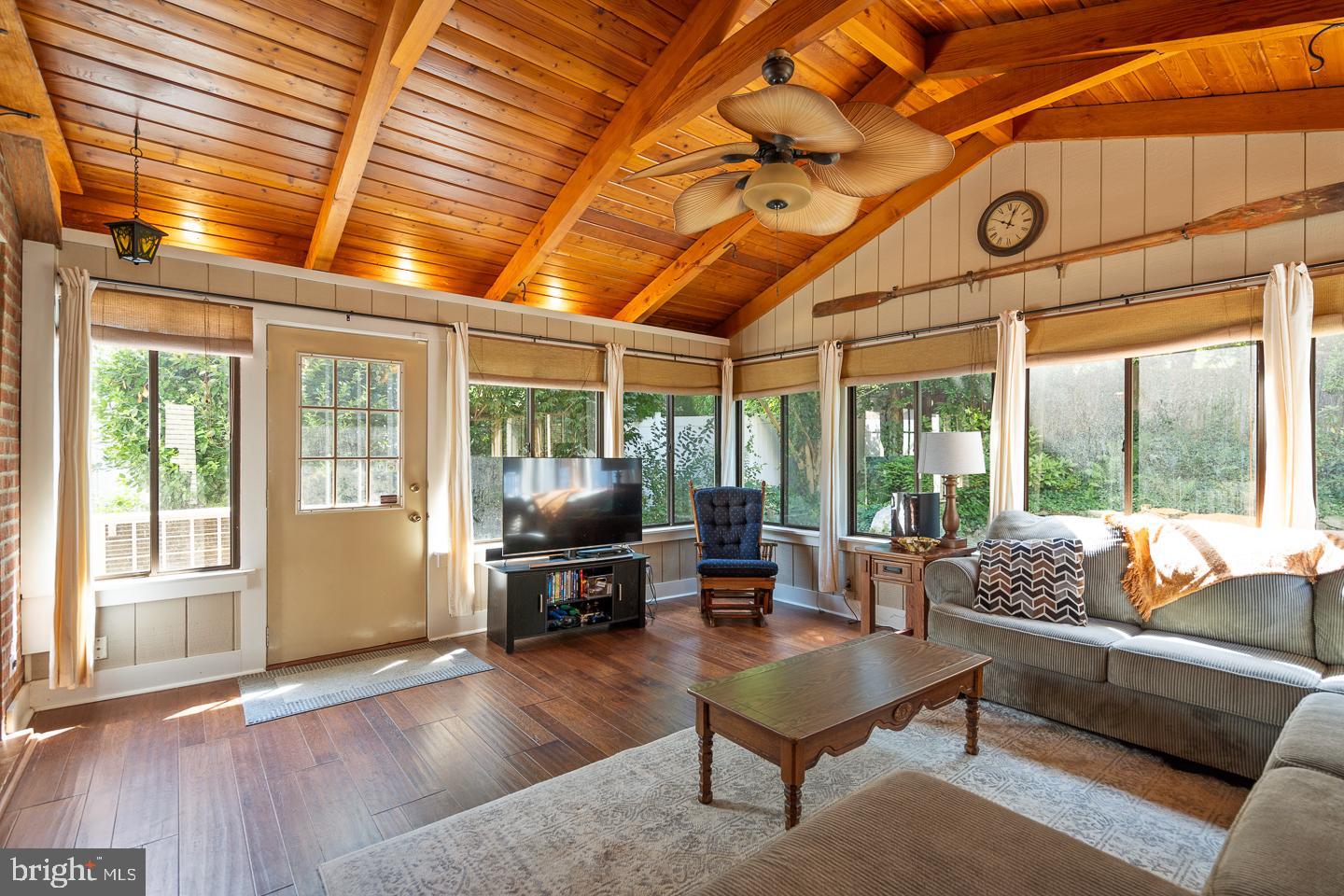5220 Reservation Rd