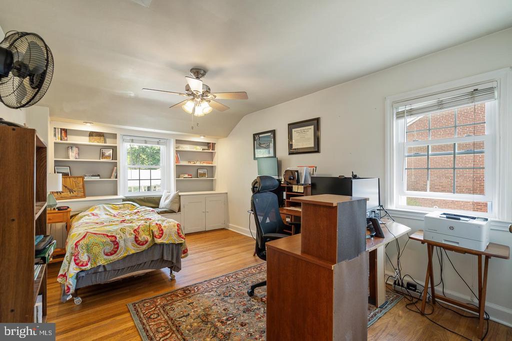 5220 Reservation Rd
