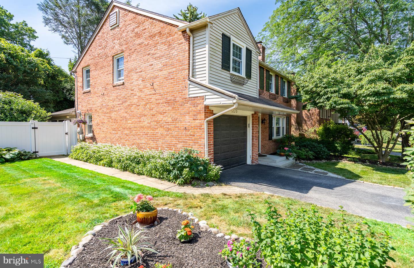 5220 Reservation Rd