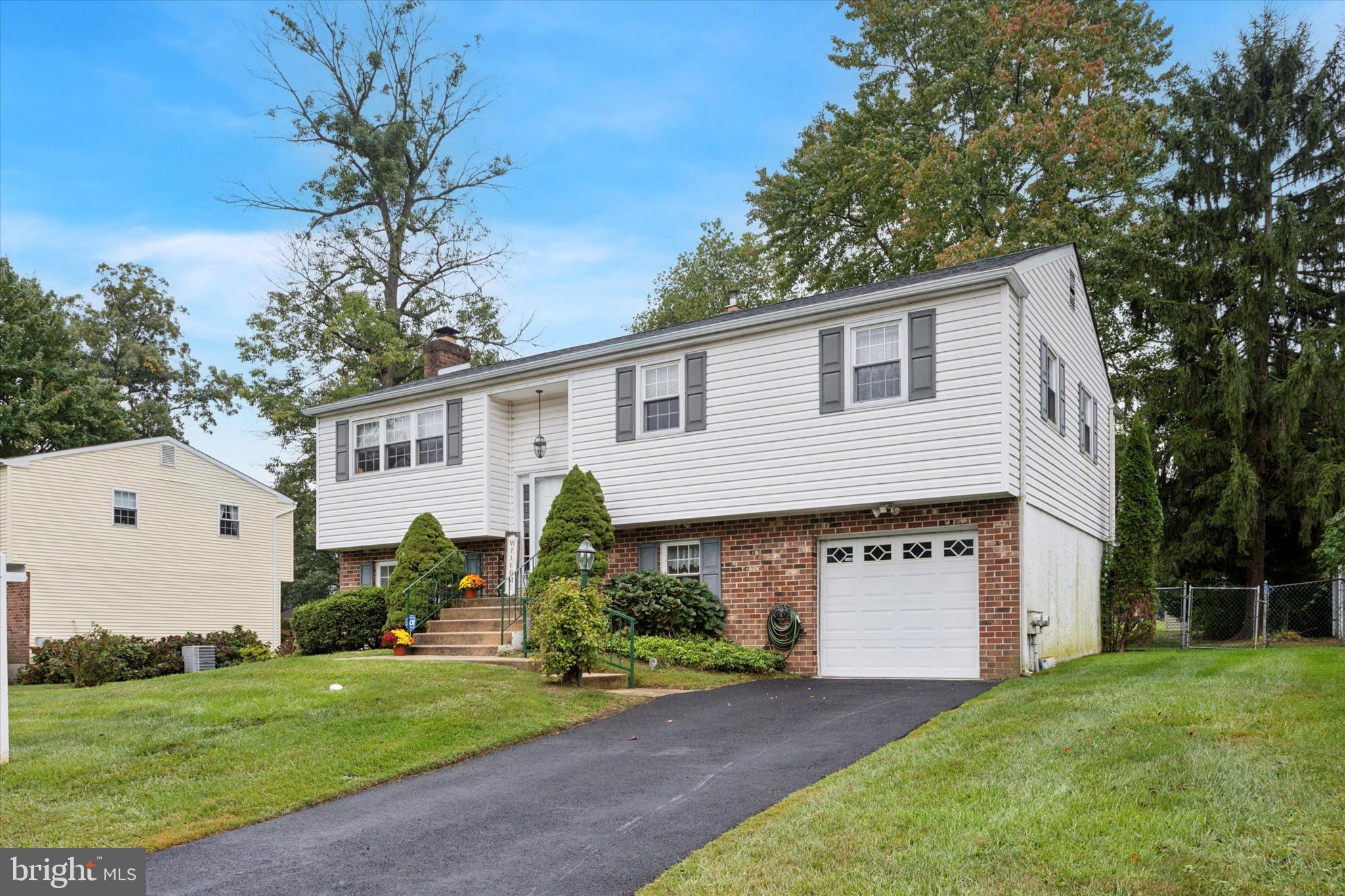 512 Schick Rd