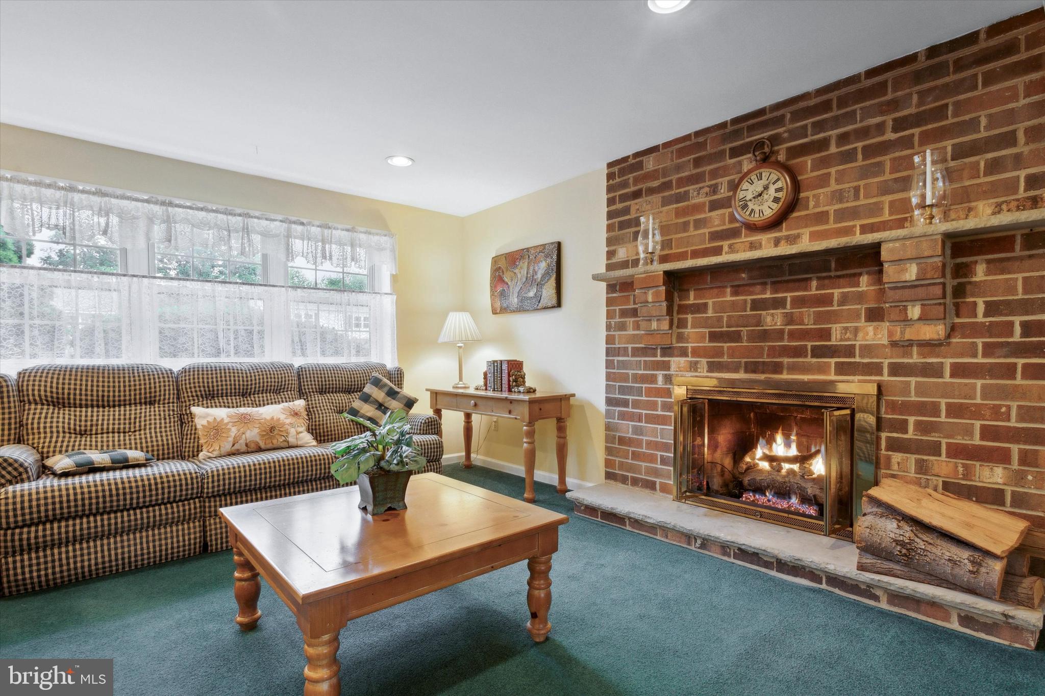512 Schick Rd