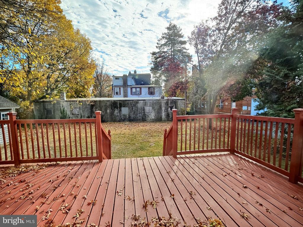 108 Penn St