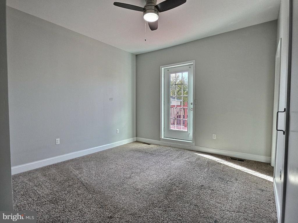 108 Penn St