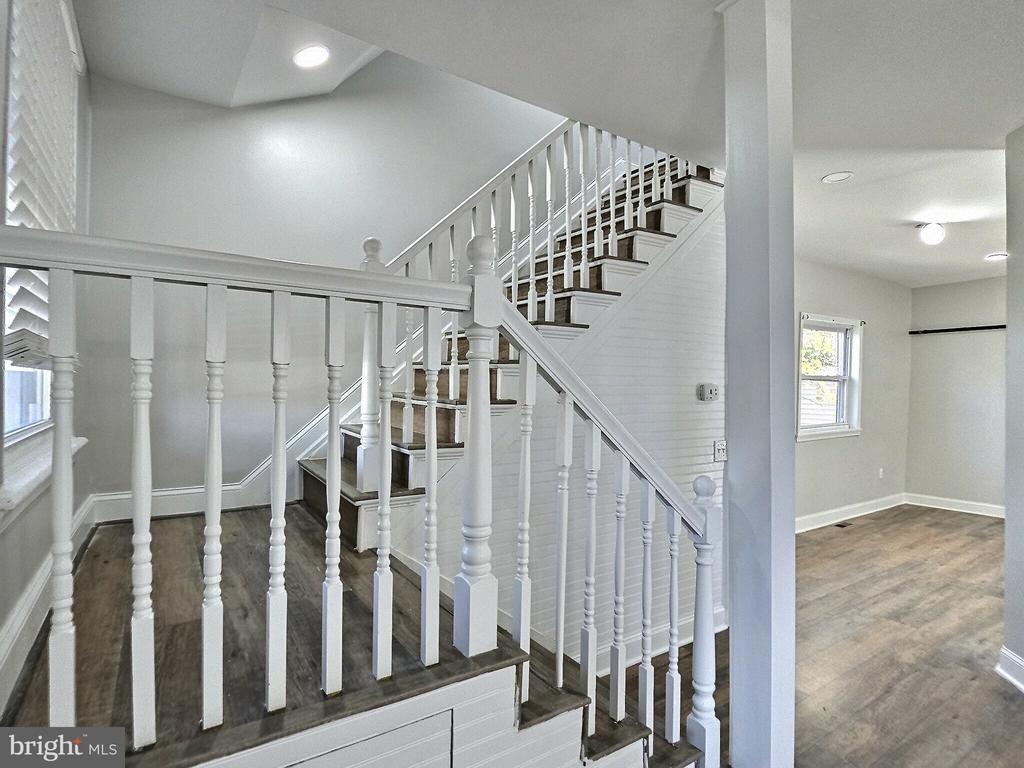 108 Penn St