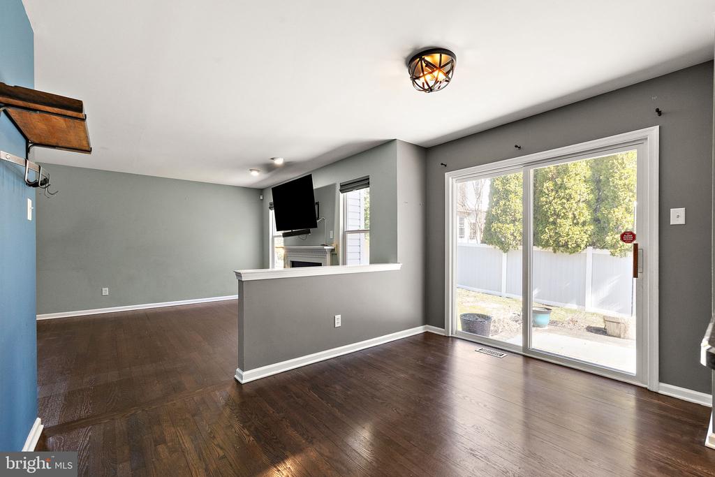 1402 Deer Meadow Ln