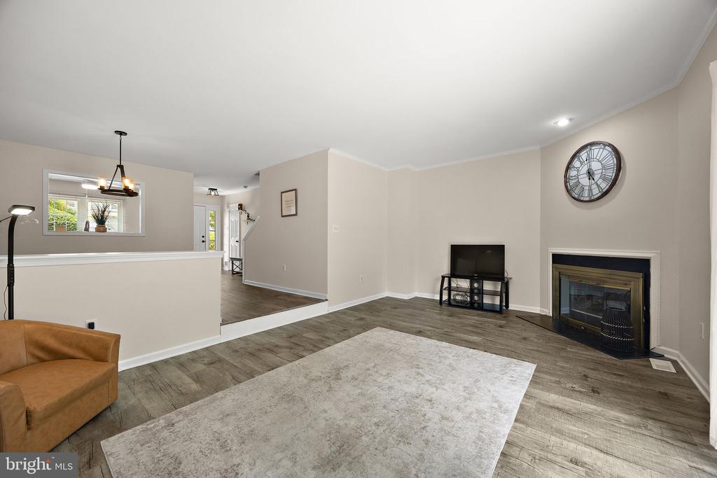 106 Knollwood Ct