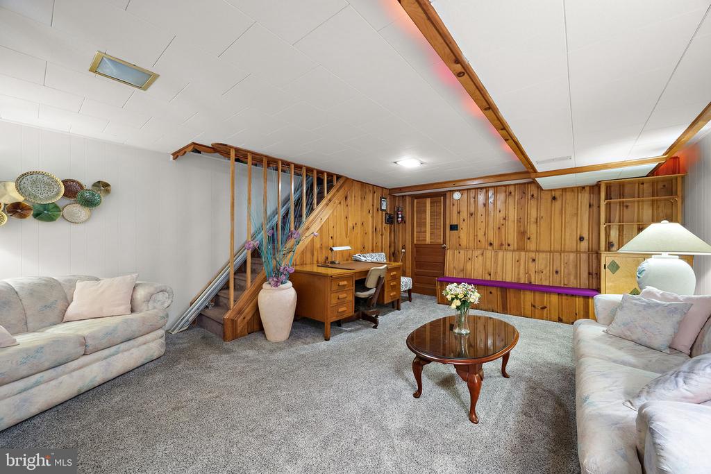 109 EDGAR AVENUE