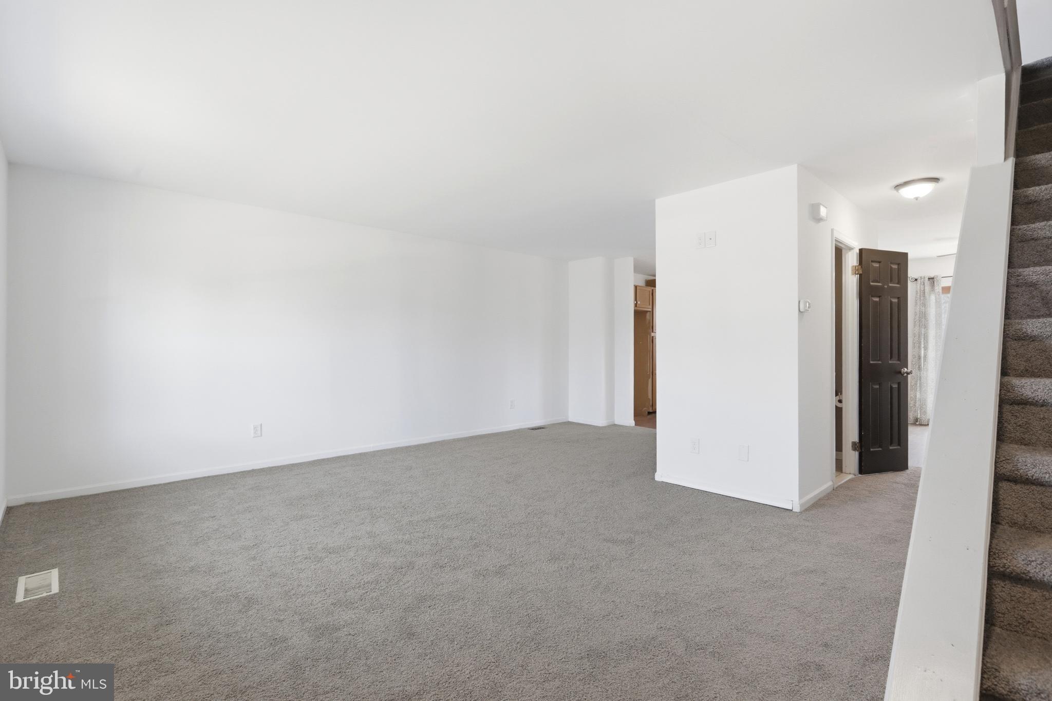 11 VICTORIA DRIVE