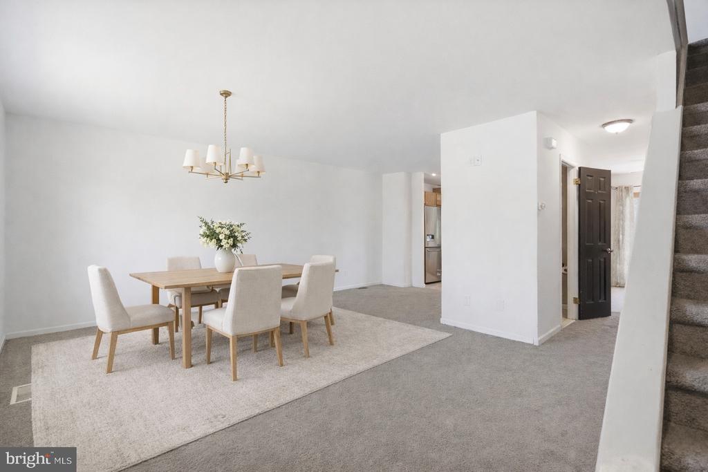 11 VICTORIA DRIVE