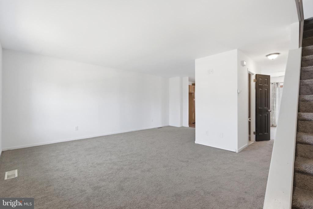 11 VICTORIA DRIVE