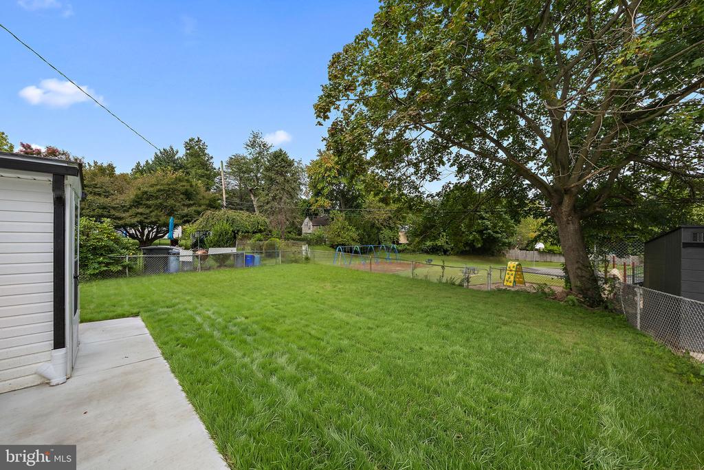 53 SEWARD LANE