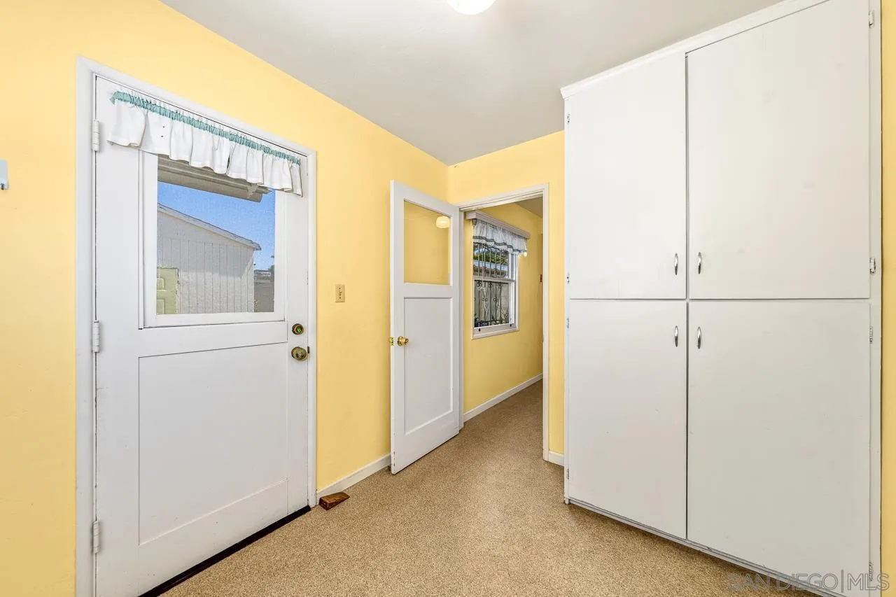 775 Garrett Ave