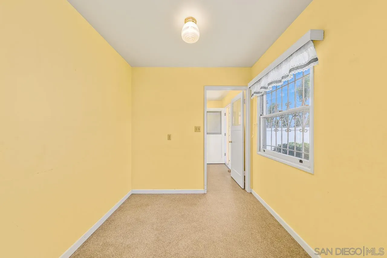775 Garrett Ave