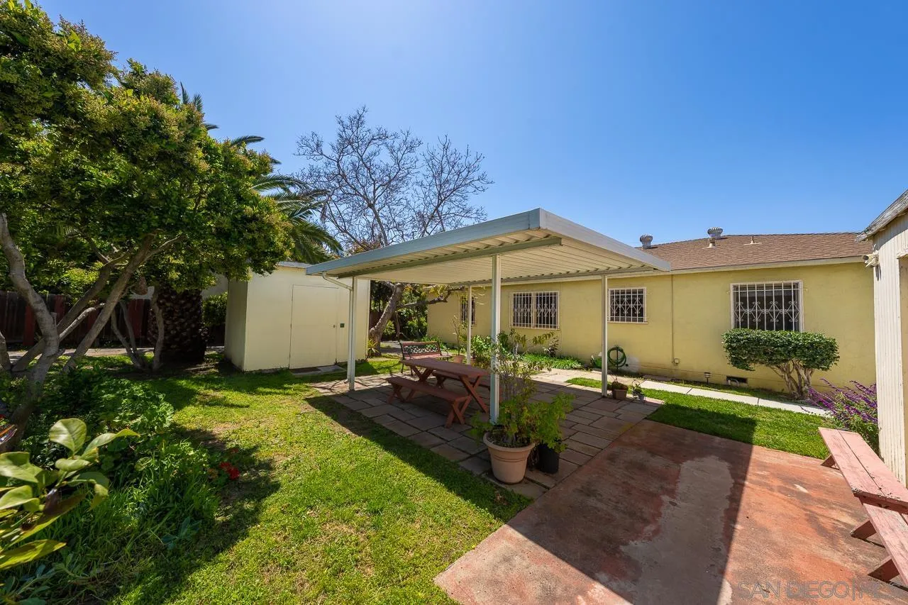 775 Garrett Ave